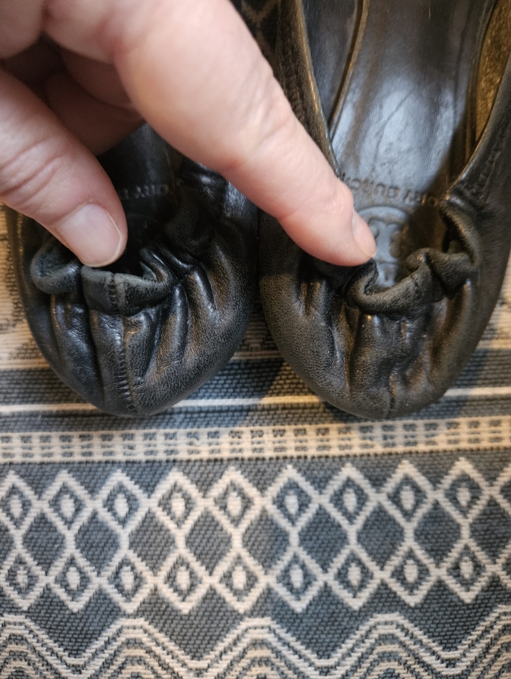 Tory Burch Black Leather Ballet Flats with Gold Logo Medallion - Picture 5 of 13